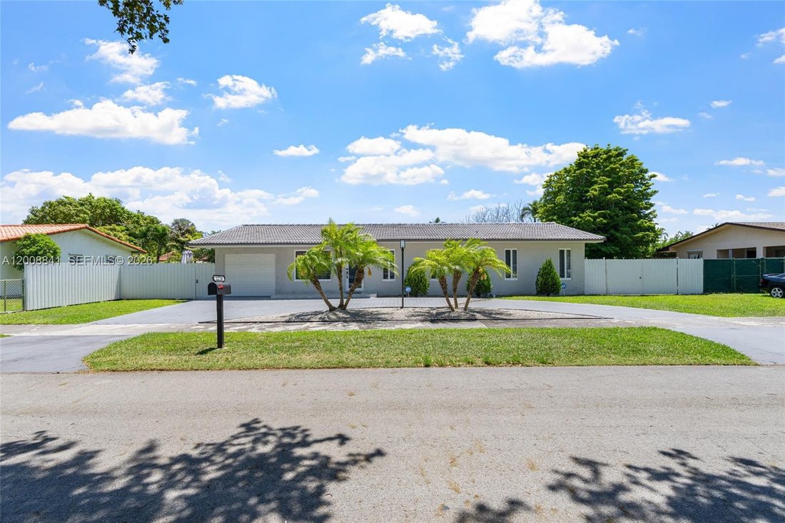House in Miami, Florida, United States 1 - 17776850