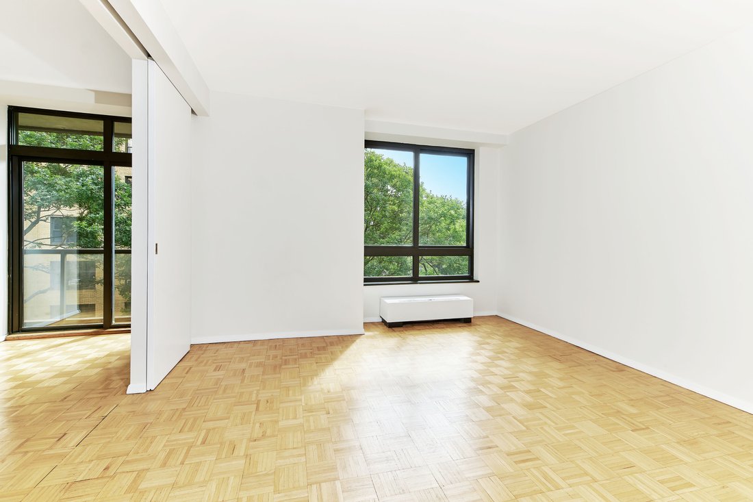 Condo in New York, New York, United States 3 - 17777106