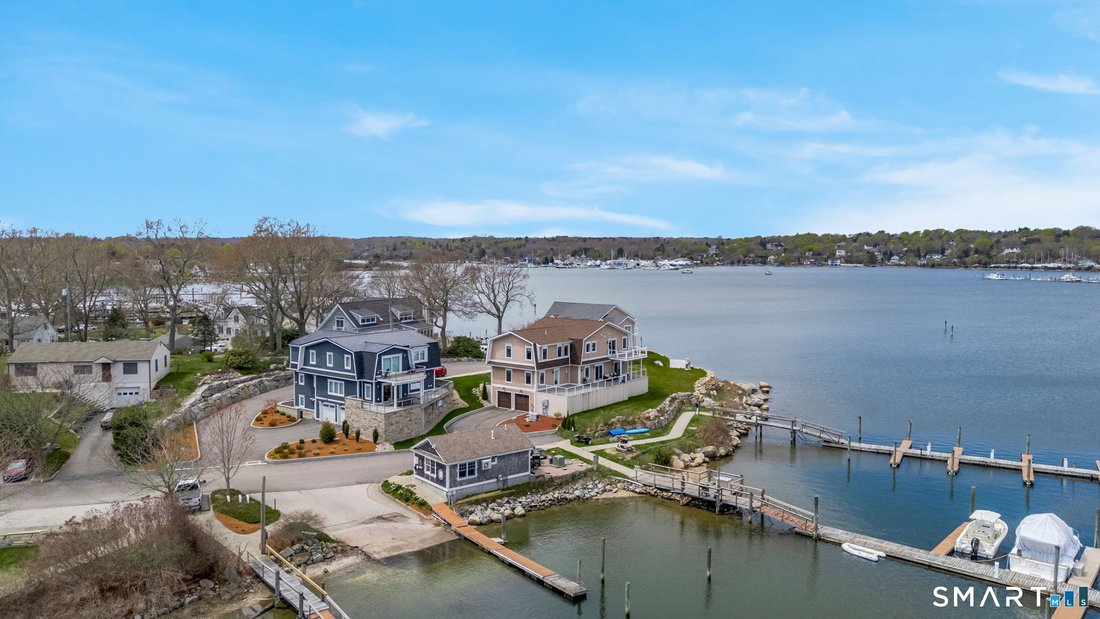 House in Groton, Connecticut, United States 3 - 17777212