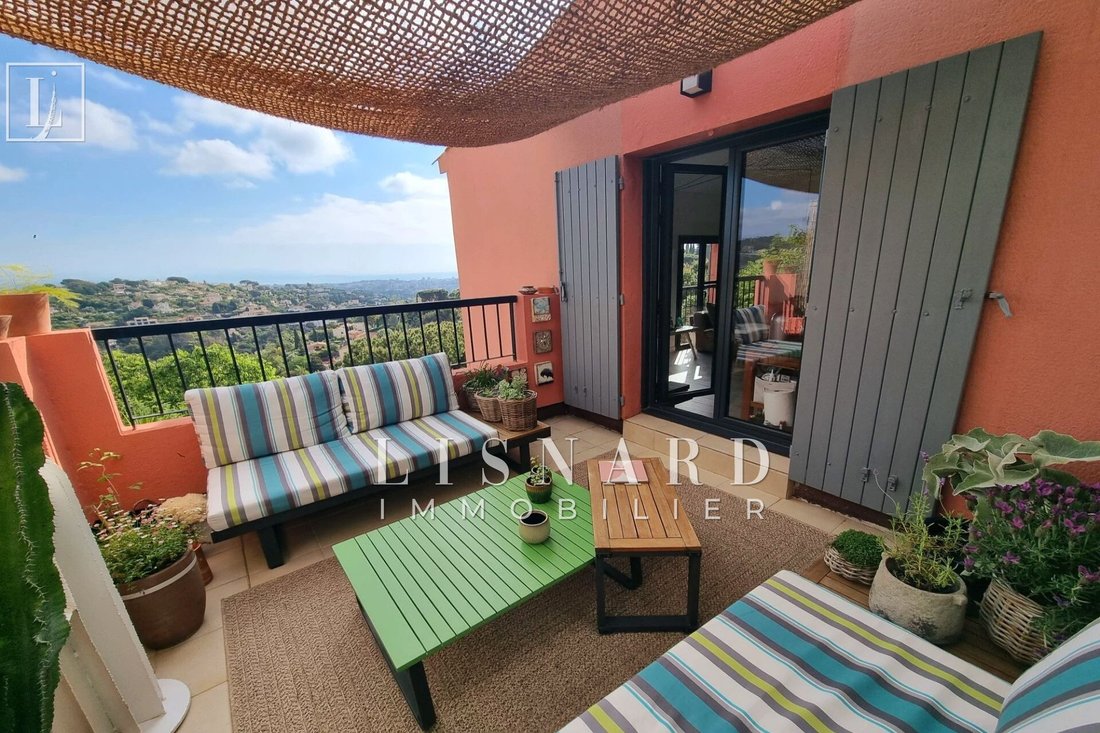 Villa in Centre, Vallauris, France 4 - 17777239