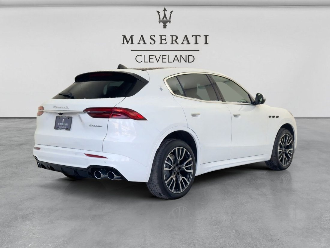 Suv in North Olmsted, OH, United States 3 - 16752798