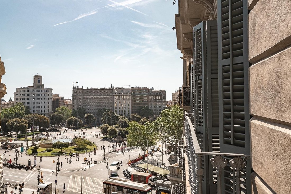 Apartment in Eixample, Barcelona, Spain 5 - 17777345