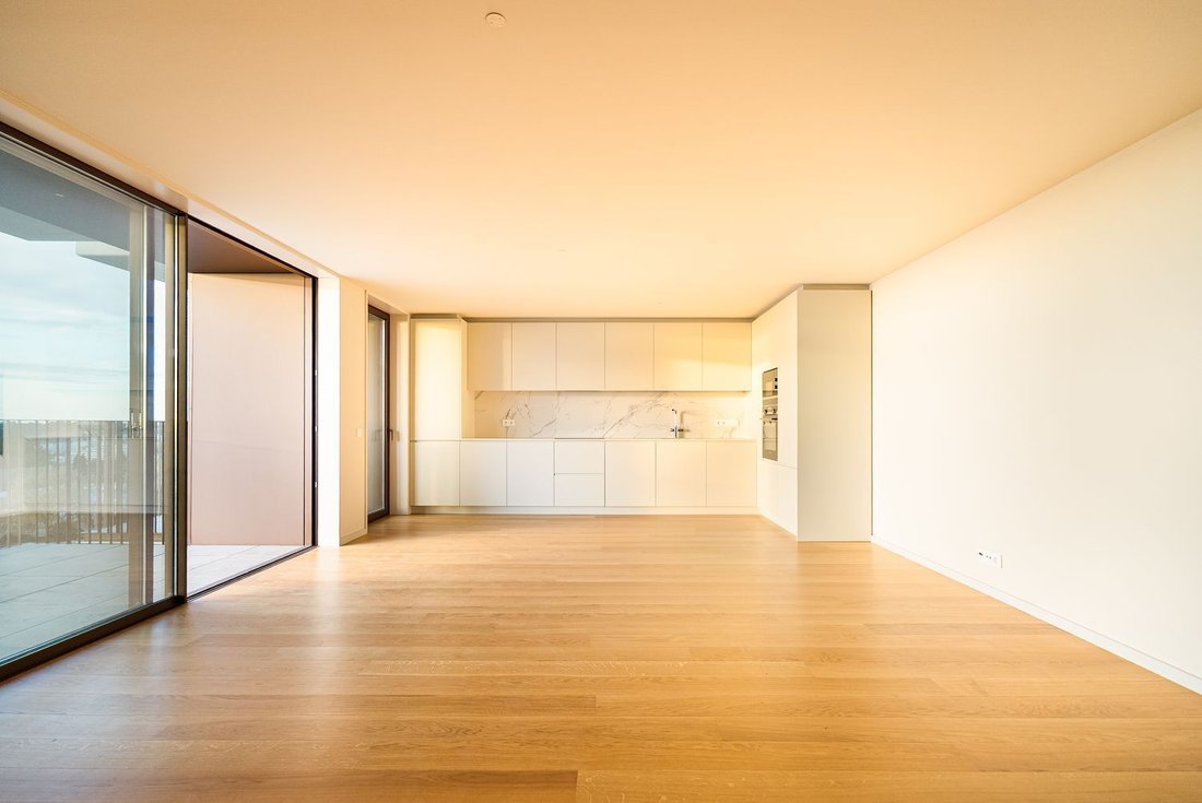Apartment in Santa Marinha e Sao Pedro da Afurada, Porto District, Portugal 3 - 17777368
