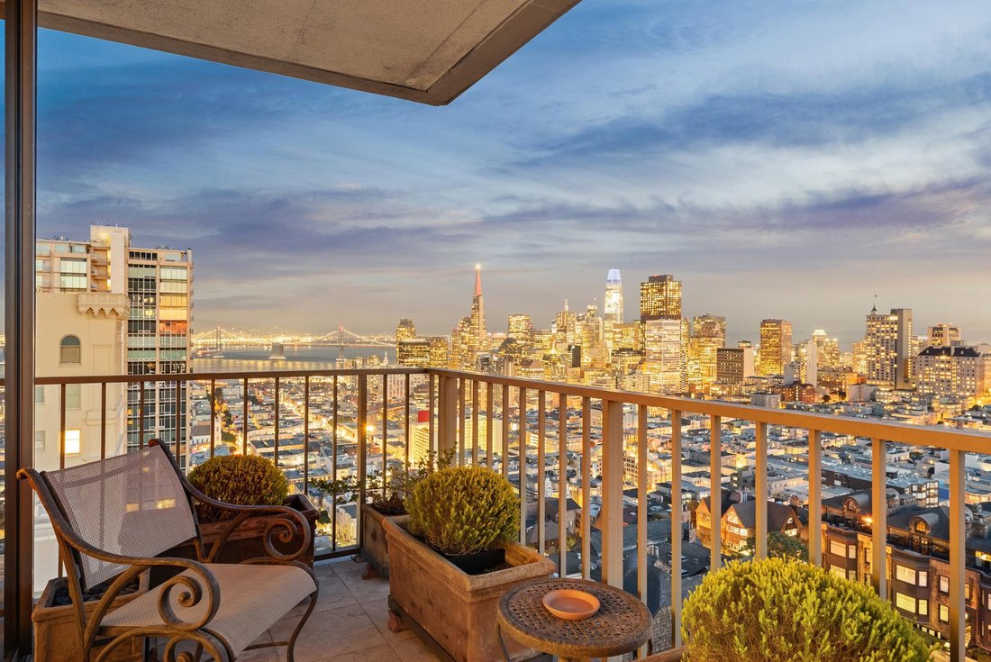 Condo in San Francisco, California, United States 2 - 17777400