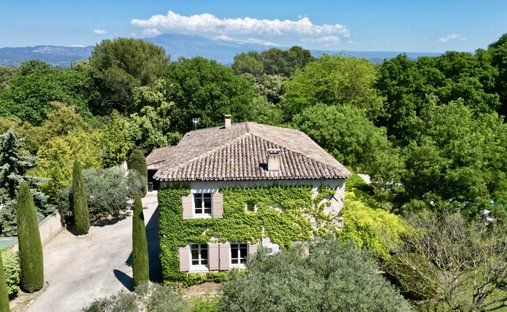 House in Zone Rurale Sud, Carpentras, France 1