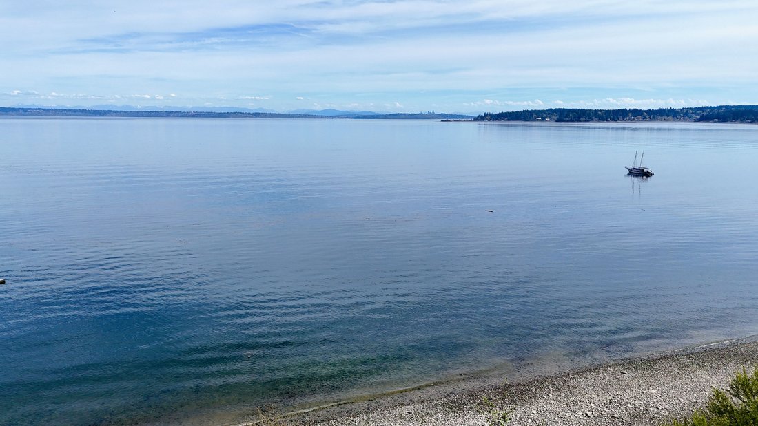 Suquamish, Washington, United States 4 - 17777396