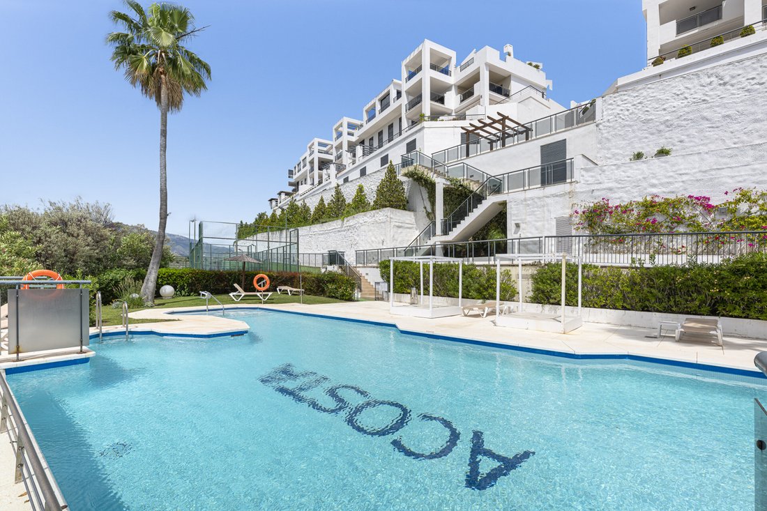 Apartment in Benahavis, Andalusia, Spain 4 - 17777263