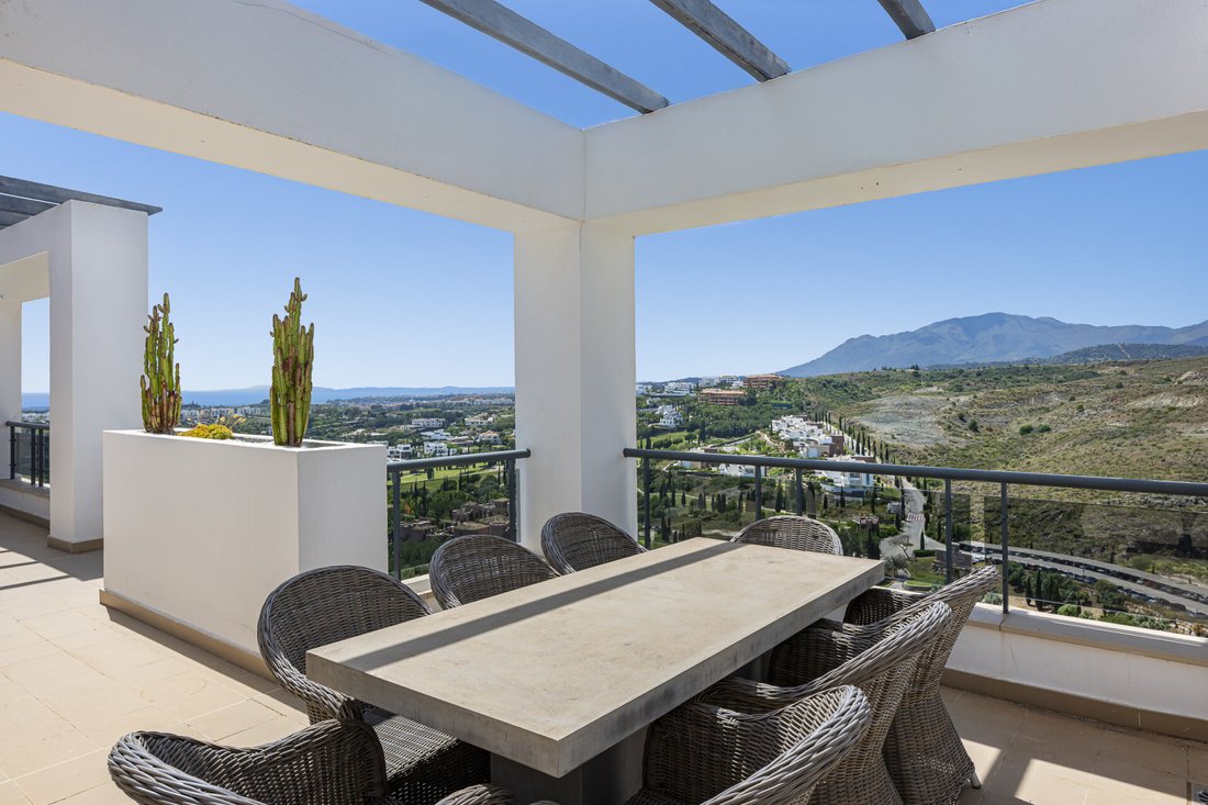 Apartment in Benahavis, Andalusia, Spain 3 - 17777263