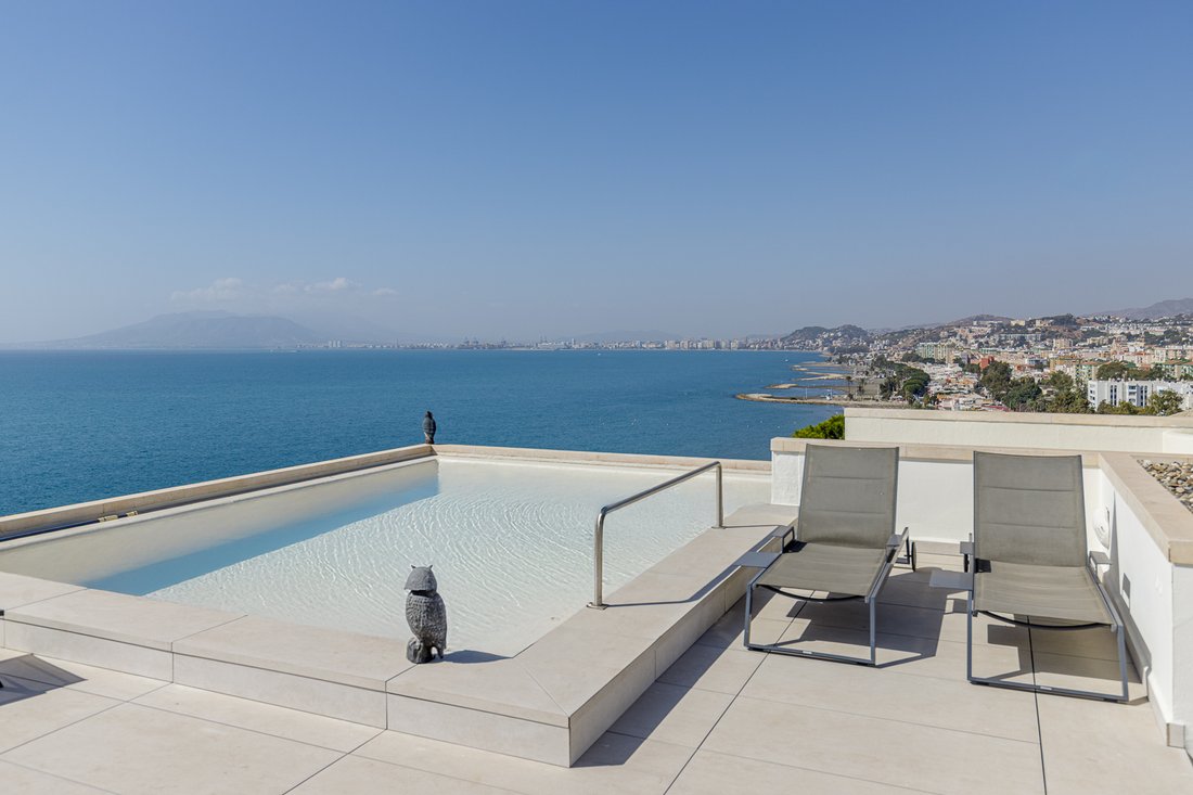 Villa in Este, Malaga, Spain 1 - 17777478