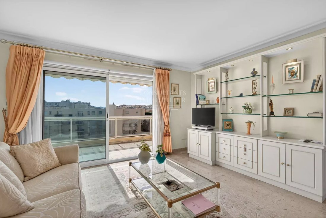Apartment in La Source, Cannes, France 4 - 14443804