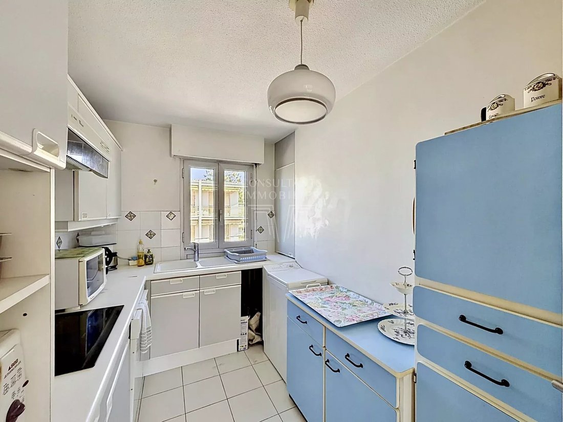 Apartment in La Source, Cannes, France 5 - 17745210