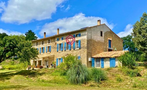 Estate in Villelongue-d'Aude, Occitania, France 1