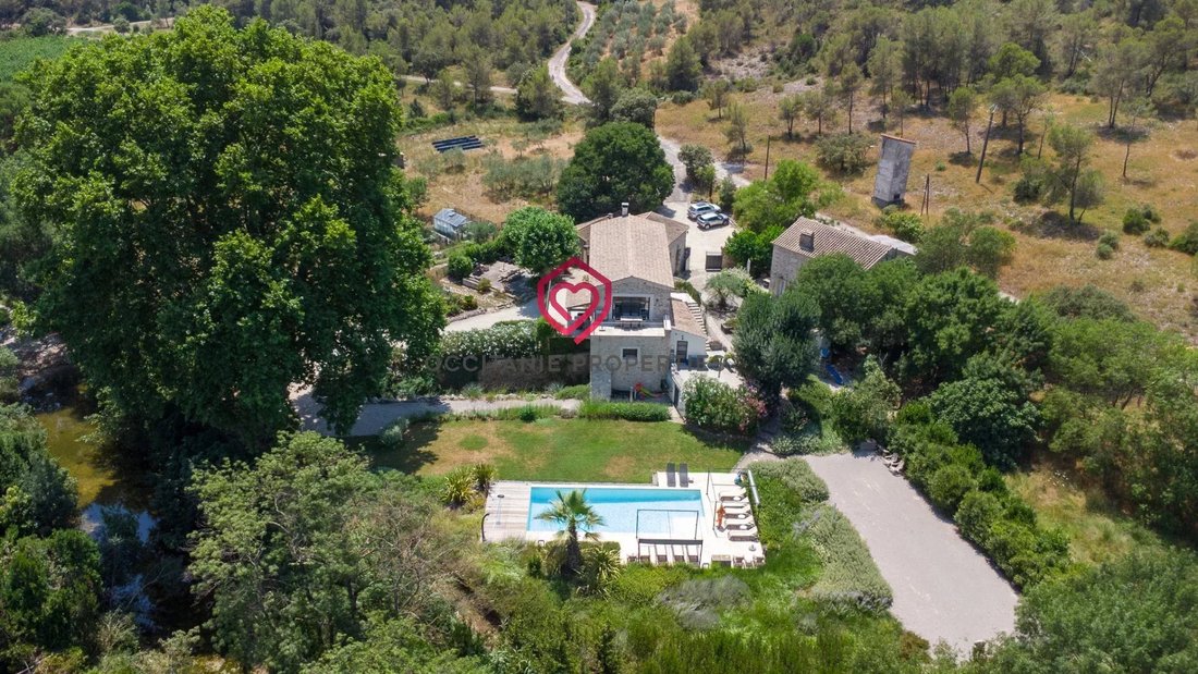 Estate in Saint-Jean-de-Cornies, Occitania, France 1 - 17352824