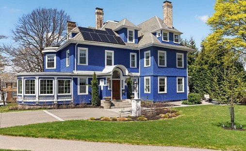House in Milton, Massachusetts, United States 1