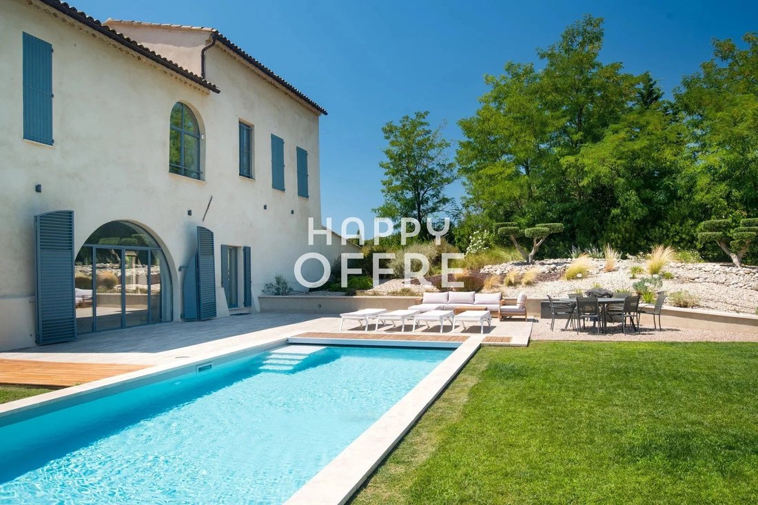 Estate in Granettes-Jauberte-Sainte Anne, Aix-en-Provence, France 1 - 15833481