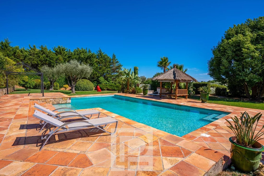 Villa in Valbonne, Provence-Alpes-Côte d'Azur, France 3 - 16115653