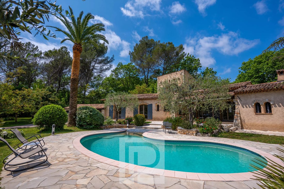 Villa in Grand'Piece-Les Plaines, Mouans-Sartoux, France 1 - 17777537
