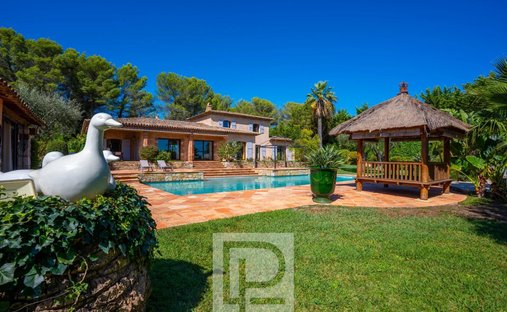 Villa in Valbonne, Provence-Alpes-Côte d'Azur, France 1