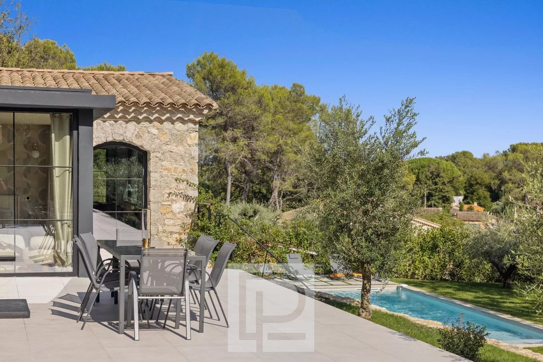Villa in Valbonne, Provence-Alpes-Côte d'Azur, France 2 - 16188766