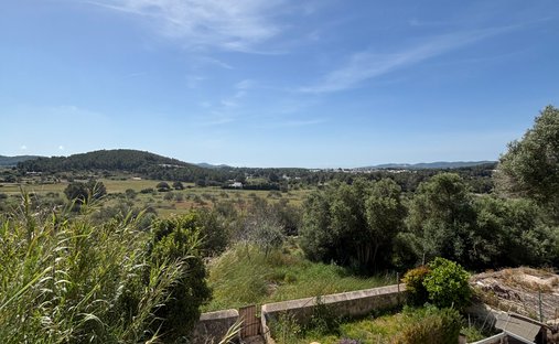 Finca a Santa Gertrudis de Fruitera, Santa Eulària des Riu, Isole Baleari 1