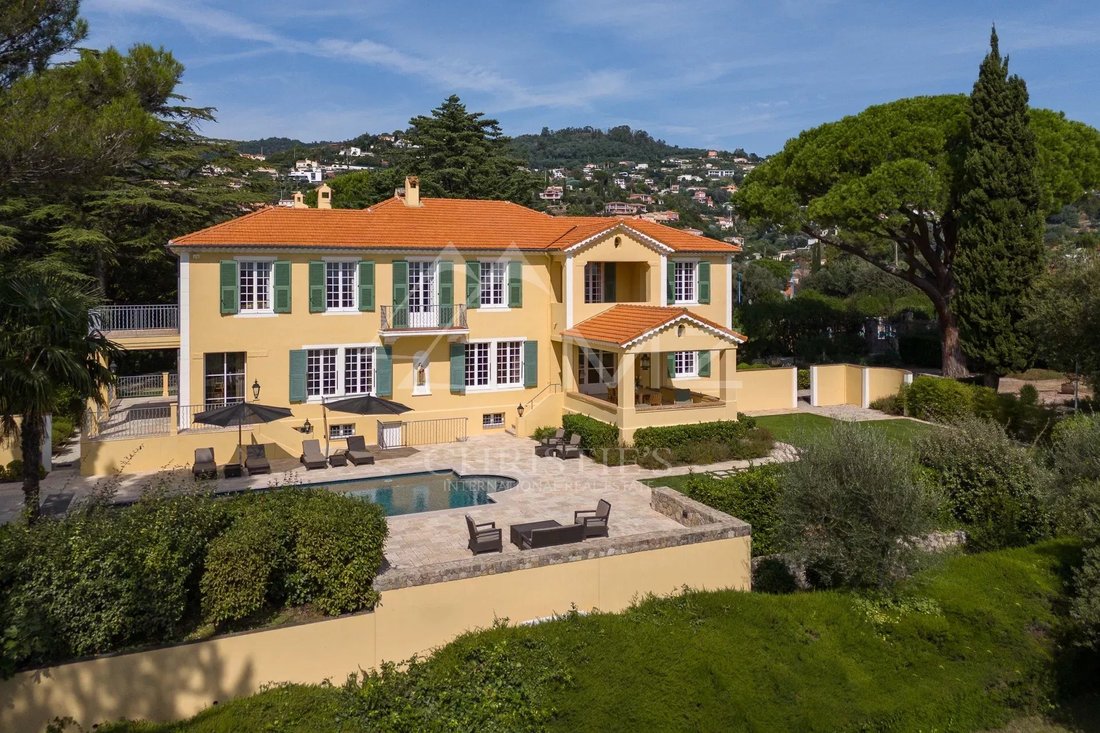 Estate in Le Grand Duc-Minelle, Mandelieu-la-Napoule, France 4 - 14754901
