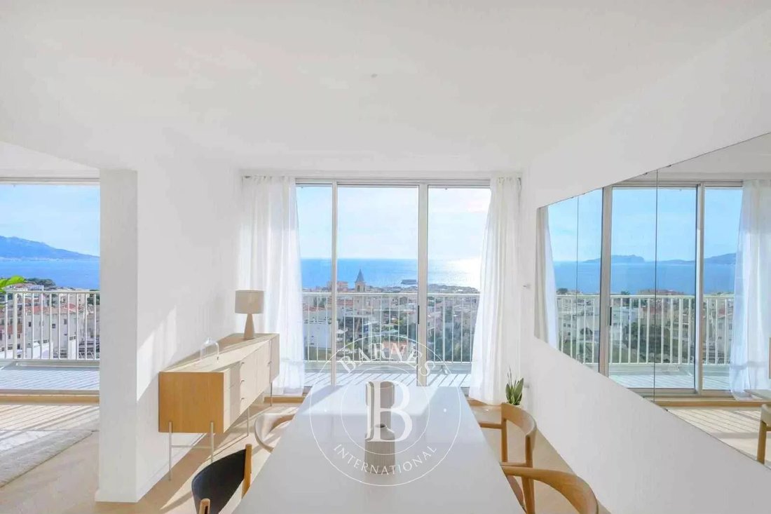 Apartment in Le Pharo, 7e Arrondissement, Marseille 4 - 16753211