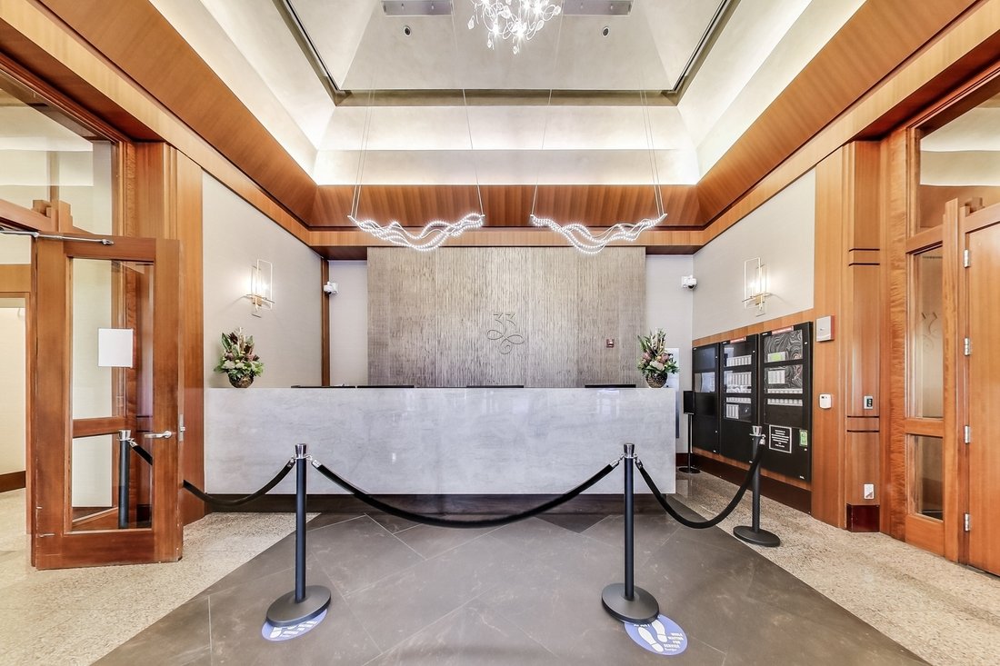 Condo in Chicago, Illinois, United States 3 - 17777665