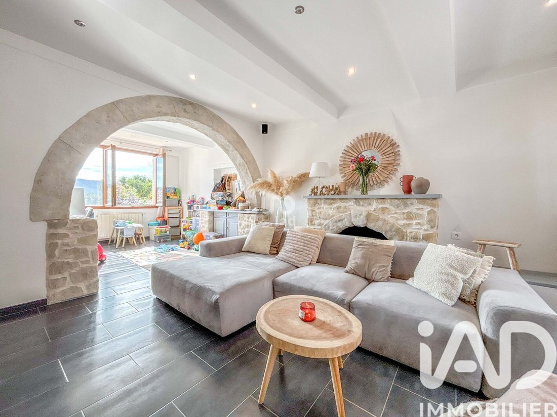 House in Le Plan-de-la-Tour, Provence-Alpes-Côte d'Azur, France 4 - 17779604