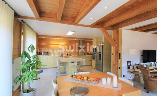 Chalet in Saint-Jean-de-Sixt, Auvergne-Rhône-Alpes, France 1