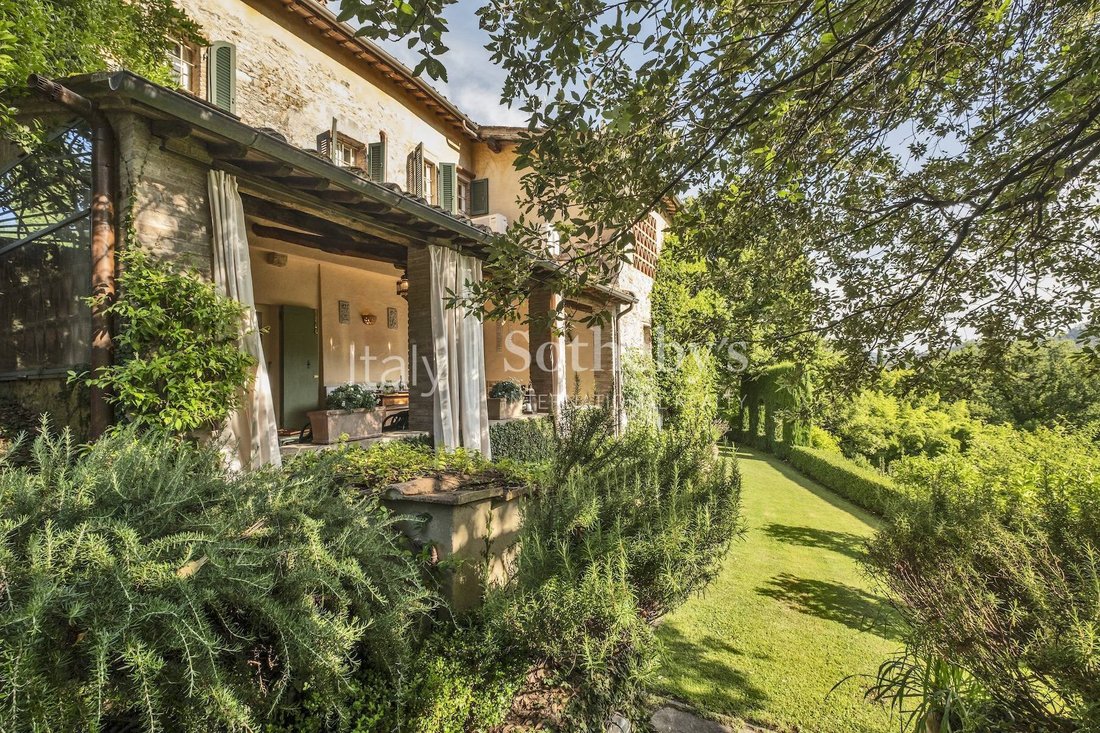 House in Camaiore, Tuscany, Italy 2 - 17778047