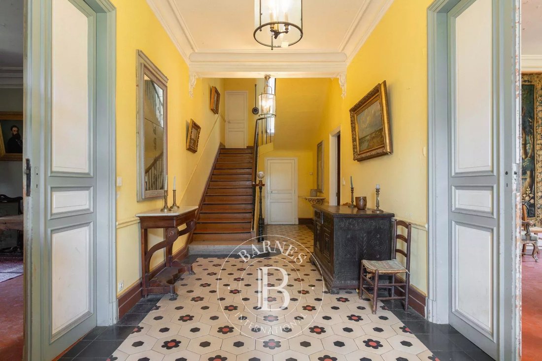 Estate in Peripherie, Cassis, France 5 - 16386625