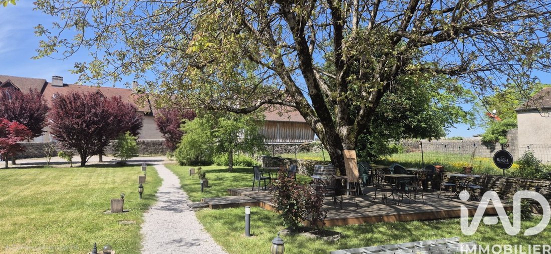 House in Chateau-Chalon, Bourgogne – Franche-Comté, France 1 - 17778752