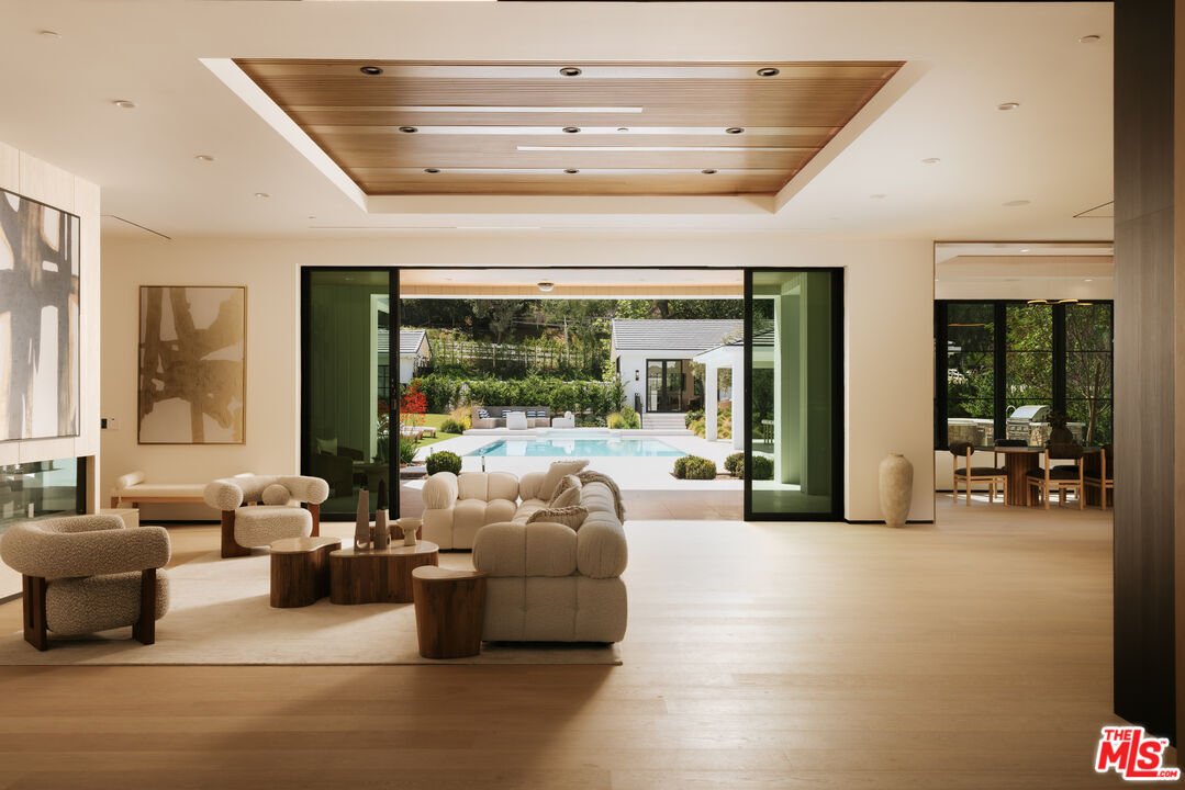 House in Hidden Hills, California, United States 5 - 17777726