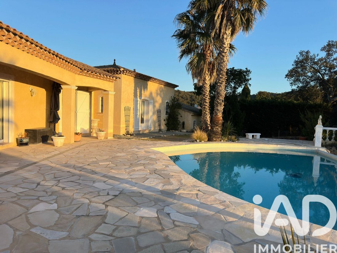 House in Les Adrets-de-l'Estérel, Provence-Alpes-Côte d'Azur, France 2 - 17779443