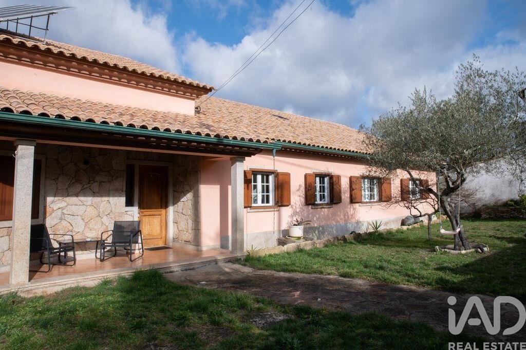 Townhouse in Vilela do Tamega, Vila Real District, Portugal 2 - 17777975