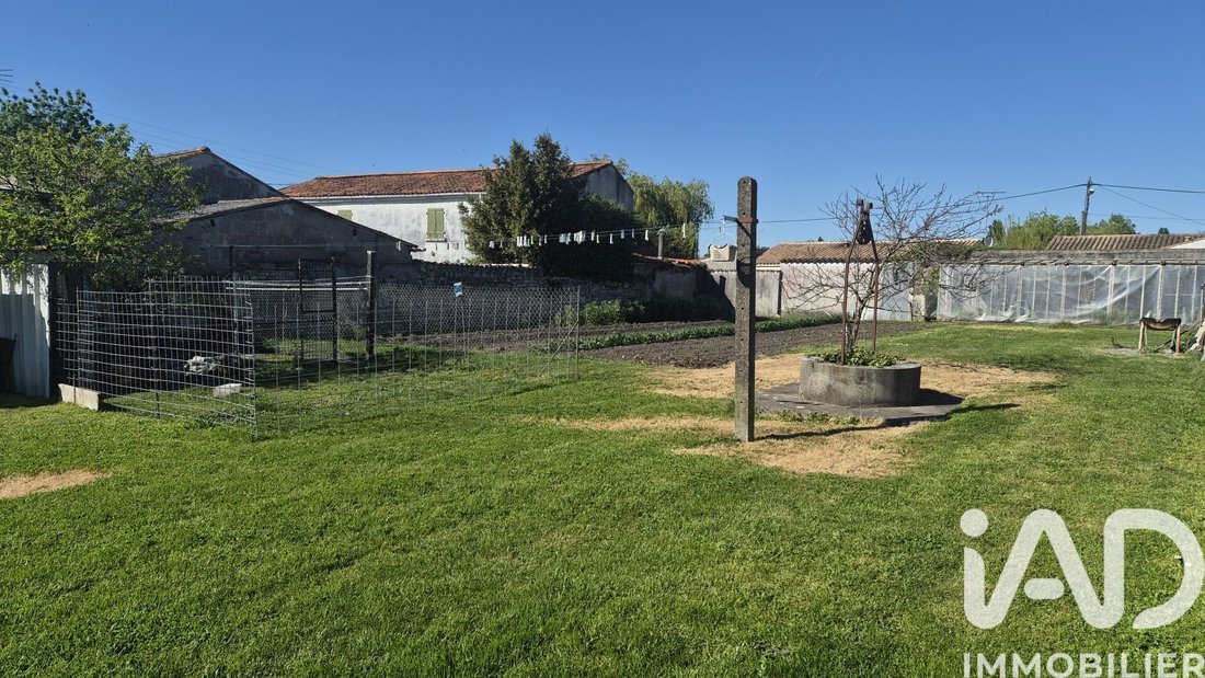House in Forges, Nouvelle-Aquitaine, France 3 - 17779461