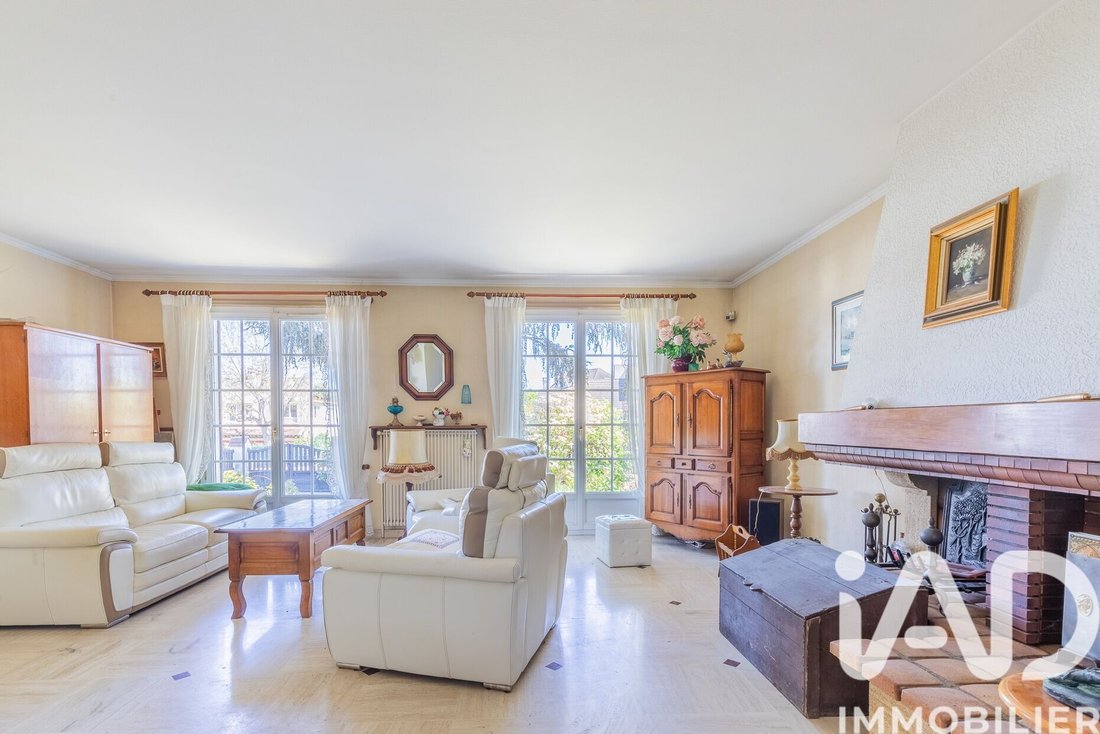 House in Yerres, Ile-de-France, France 2 - 17778975