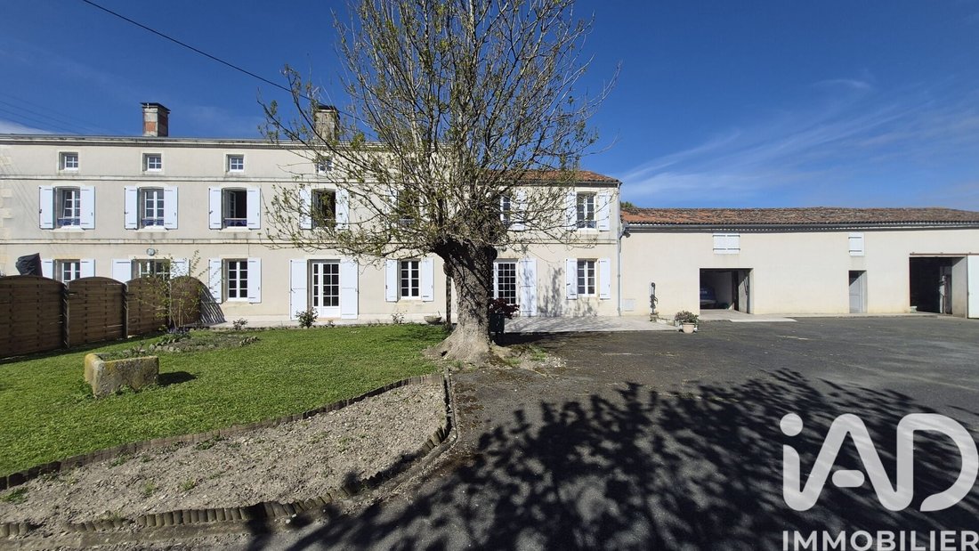 House in Forges, Nouvelle-Aquitaine, France 2 - 17779461