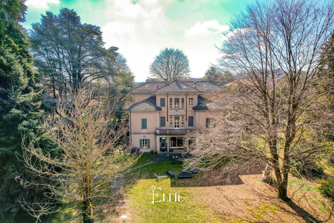 Villa in Velate - Sant'Ambrogio, Varese, Lombardy 2 - 17777669
