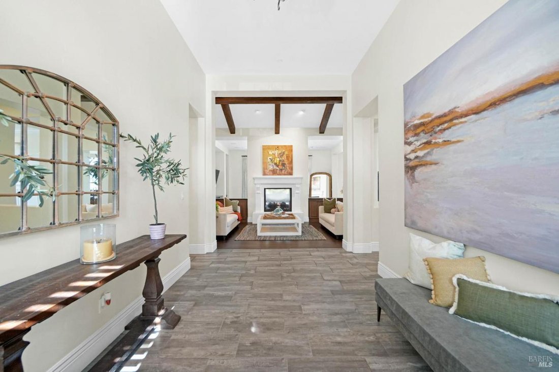 House in Suisun City, California, United States 3 - 17777893