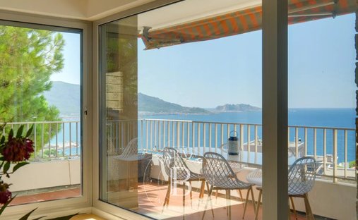 Apartment in Le Roucas Blanc, 7e Arrondissement, Marseille 1