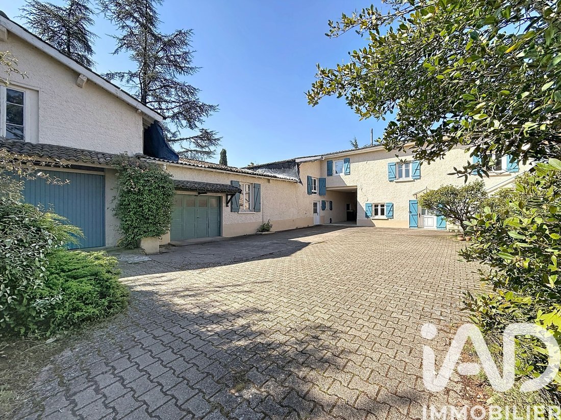 House in Francheville le Haut-Bruissin, Francheville, France 2 - 17778859