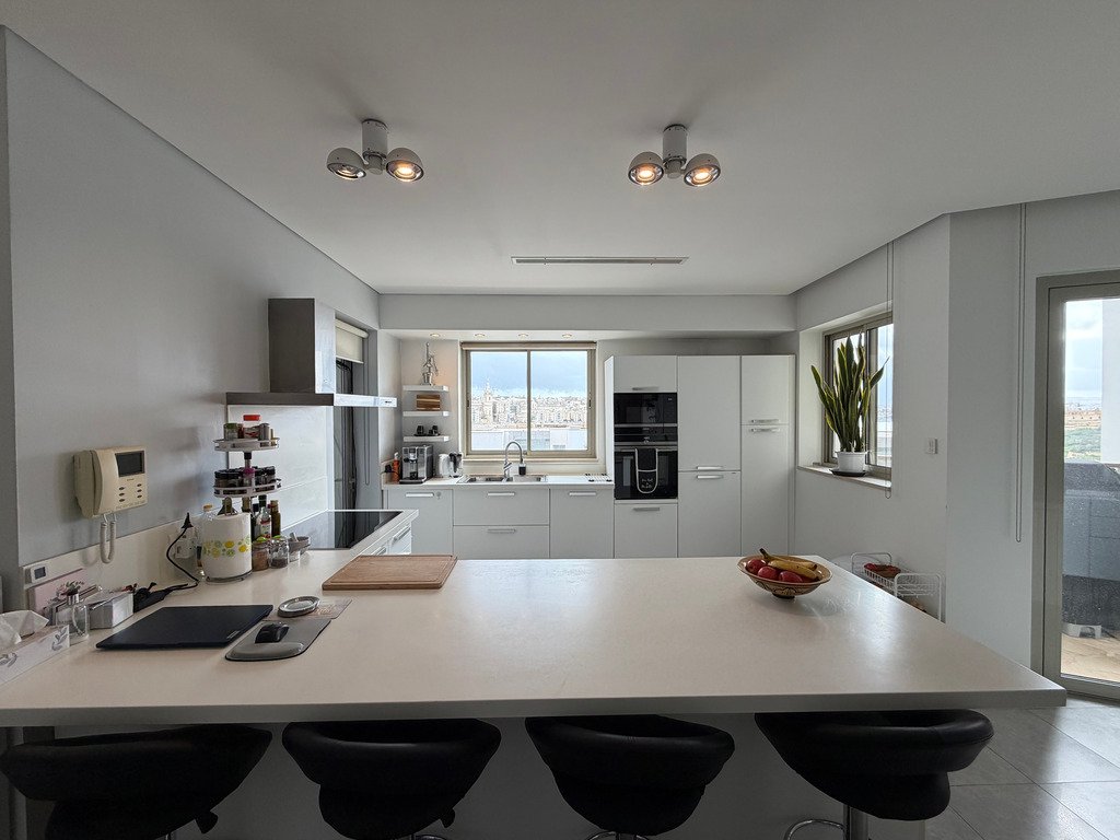 Apartment in Sliema, Malta 5 - 16976061