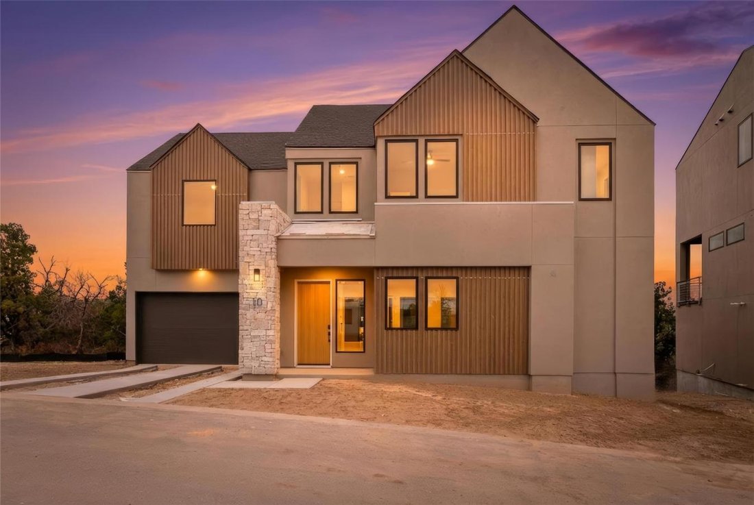 House in Austin, Texas, United States 1 - 17777873