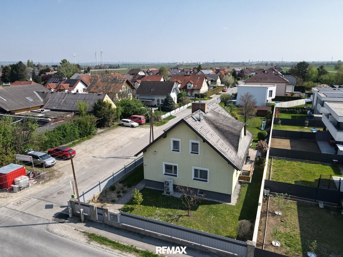 House in Strasshof an der Nordbahn, Lower Austria, Austria 4 - 17777859