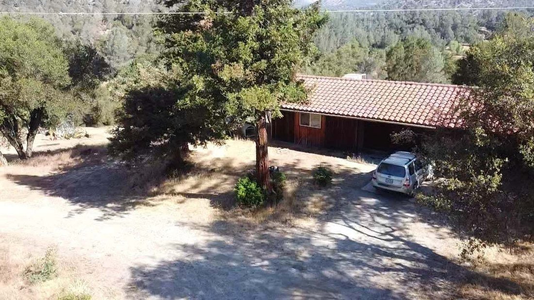 O'Neals, California, United States 4 - 17483834