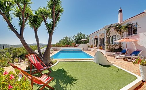 Villa en Santa Bárbara de Nexe, Algarve, Portugal 1