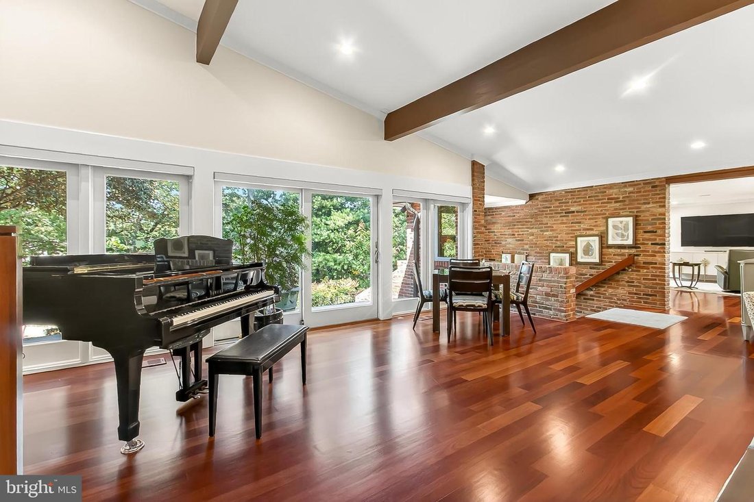 House in Arlington, Virginia, United States 5 - 17778287