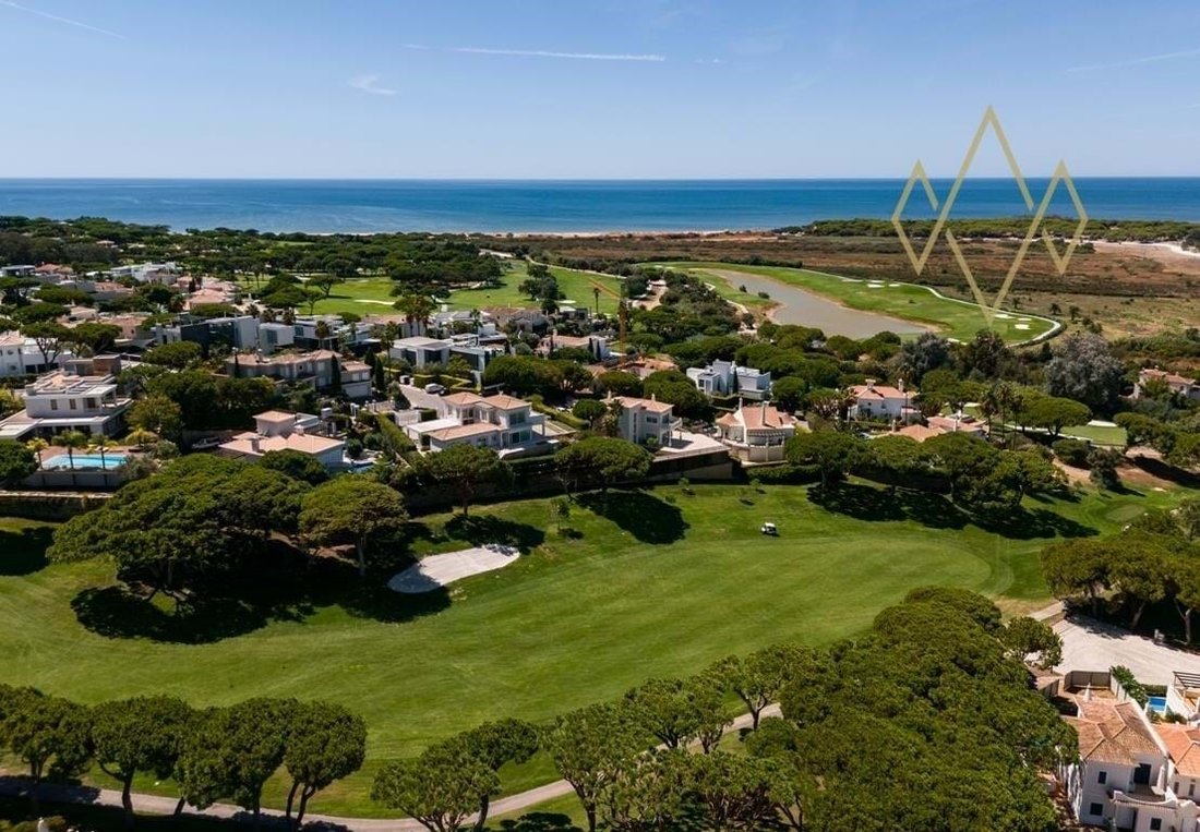 House in Vale do Lobo, Almancil, Portugal 4 - 17778244