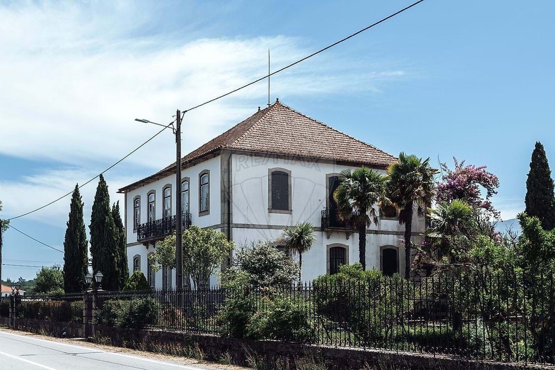 Villa in Pinhancos, Guarda District, Portugal 1 - 15881534